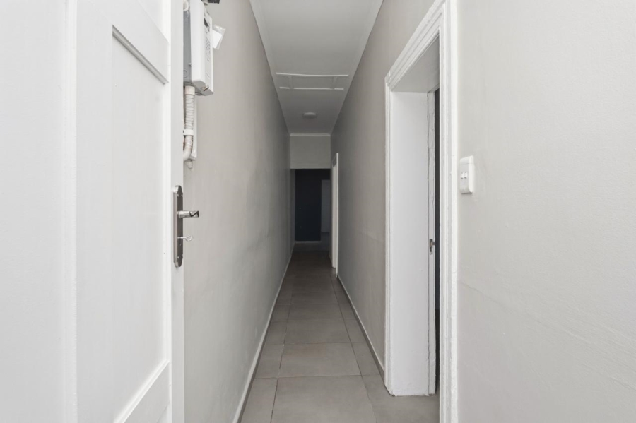 To Let 2 Bedroom Property for Rent in Salt River Western Cape